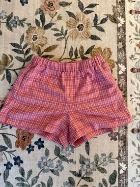 Brandy Melville Pink Plaid High-Waist Elastic Shorts